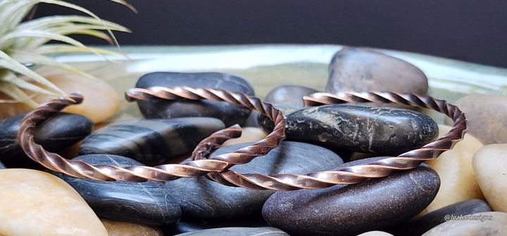 Twisted copper bangle