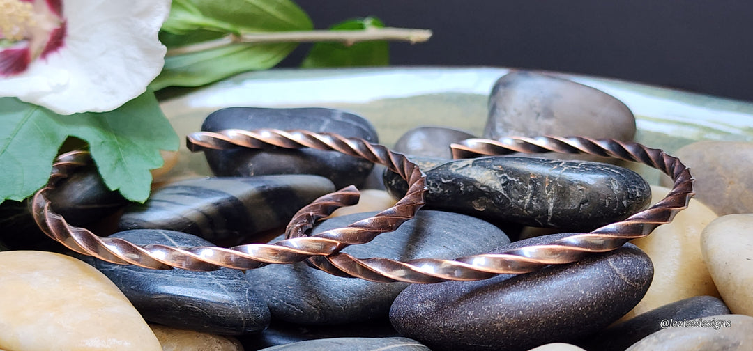 Twisted copper bangle
