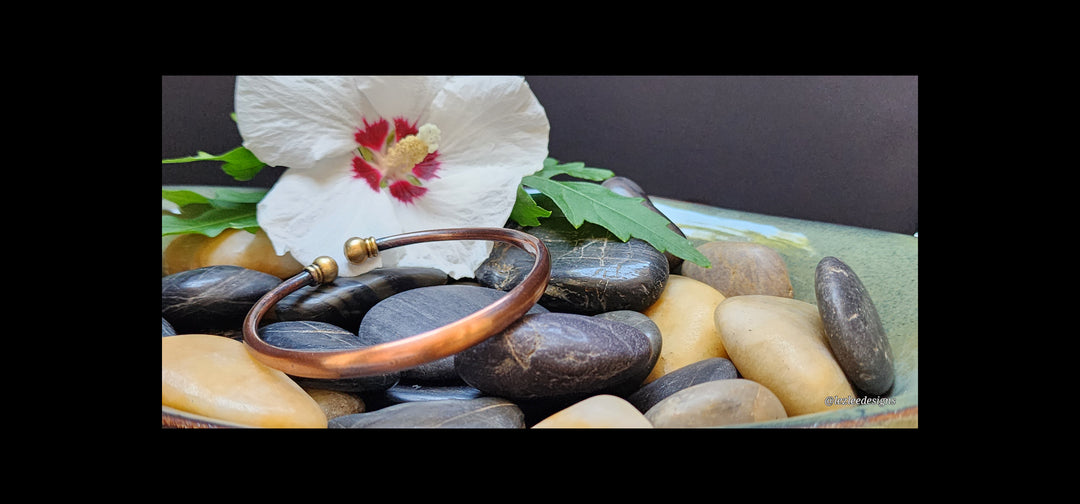 Beautiful copper bangle