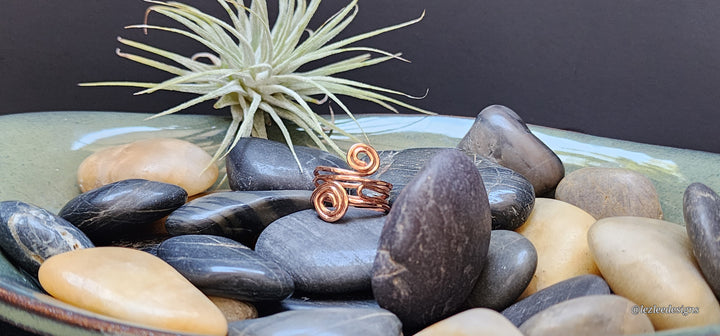 Spiral hammered copper ring